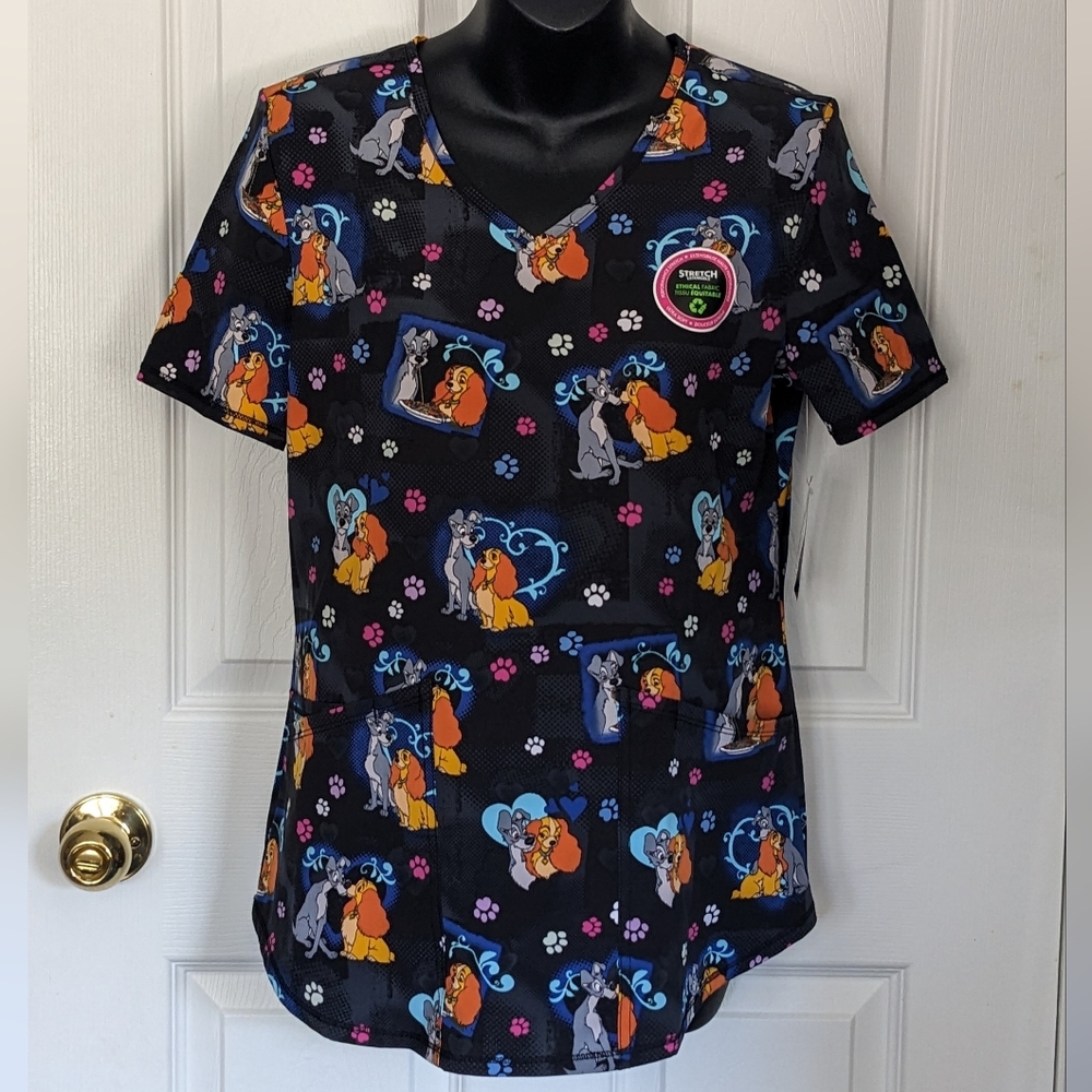 Women's Disney Lady and the Tramp Love Scrub Top extra small XS